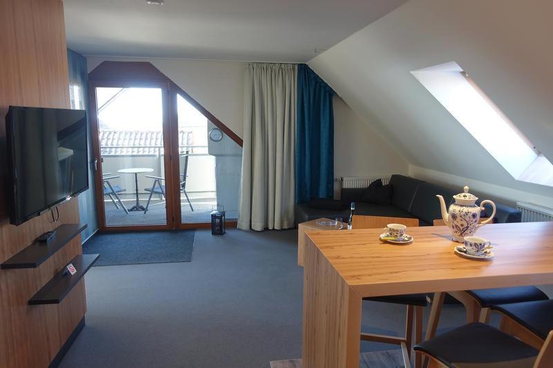Hotel Gasthaus Krone Immenstaad am Bodensee Luaran gambar