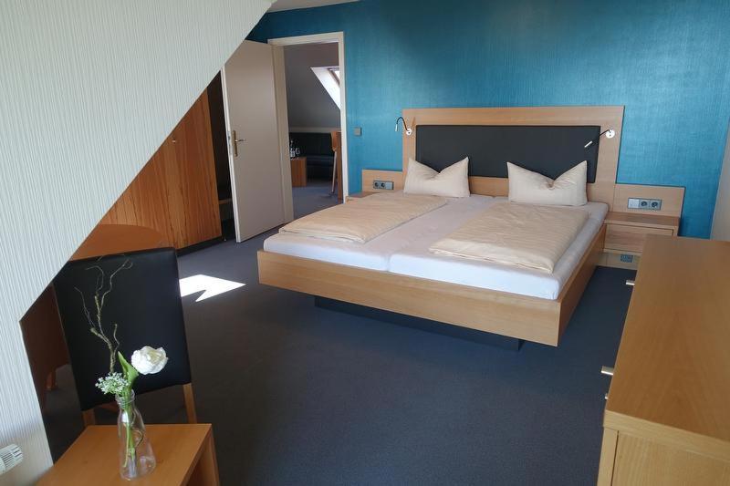 Hotel Gasthaus Krone Immenstaad am Bodensee Luaran gambar