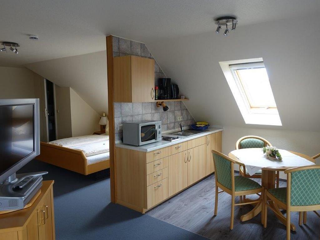 Hotel Gasthaus Krone Immenstaad am Bodensee Luaran gambar
